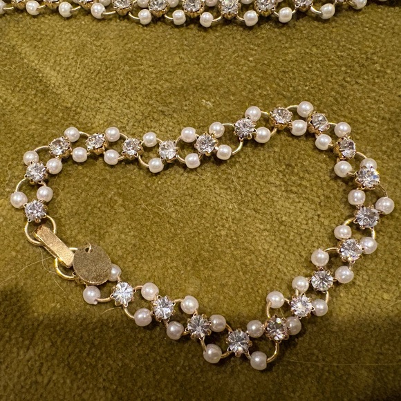 Jewelry Set - Picture 5 of 8